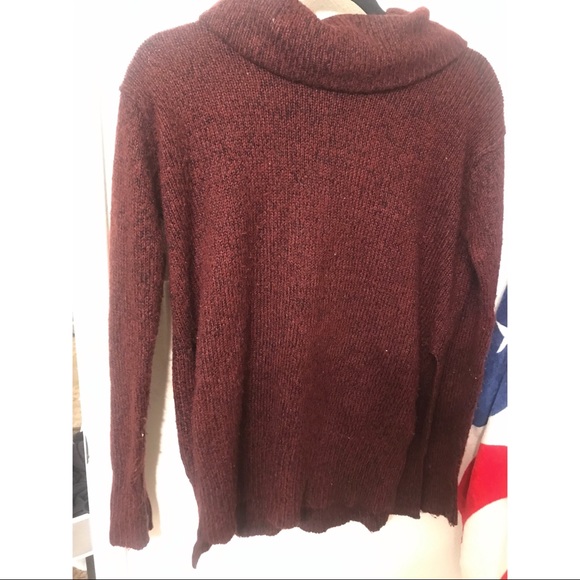 Razzle dazzle turtle neck sweater! - Picture 1 of 3